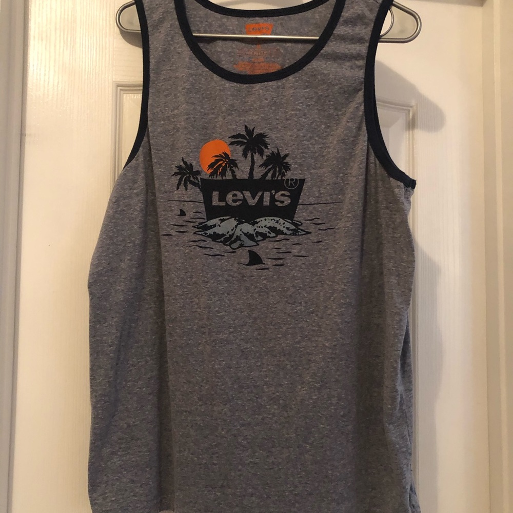 4 for $20 Men’s Levi’s Tank top Size XL